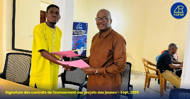 Signature des contrats de financement des projets des jeunes